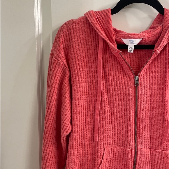 Time and Tru Coral Textured Jacket - Picture 4 of 5